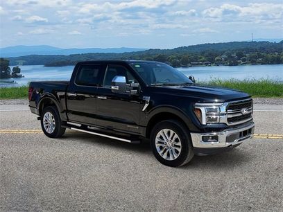 New 2025 Ford F150 Lariat w/ Equipment Group 501A Mid