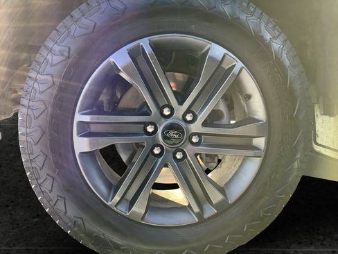 Used 2021 Ford F150 XLT w/ Equipment Group 302A High image 14