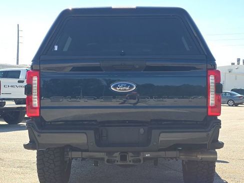 Used 2024 Ford F250 XL w/ STX Appearance Package image 4