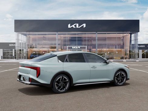 New 2026 Kia K4 GT-Line image 6