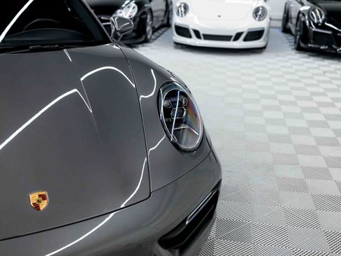 Used 2020 Porsche 911 Carrera S RWD image 14