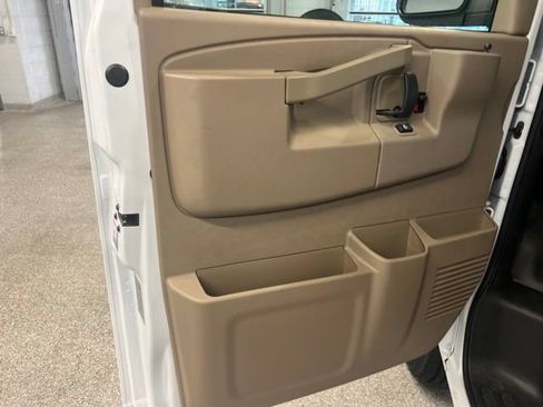 New 2026 Chevrolet Express 2500 w/ Driver Convenience Package RWD image 19
