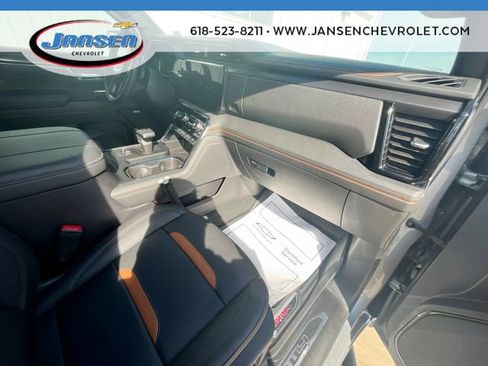 Used 2024 GMC Sierra 1500 AT4 w/ Technology Package image 28