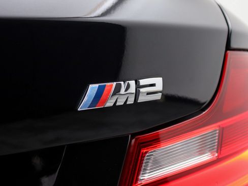 Used 2017 BMW M2 RWD image 14
