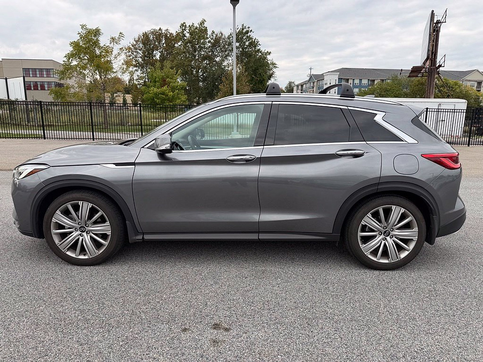 Used 2020 INFINITI QX50 Sensory w/ Climate Package AWD/4WD image 4
