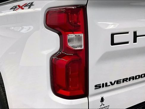 Used 2024 Chevrolet Silverado 1500 RST w/ True North Edition Plus AWD/4WD image 38