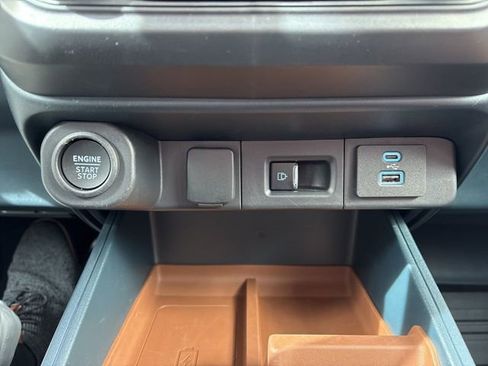 Certified 2024 Ford Maverick Lariat image 21