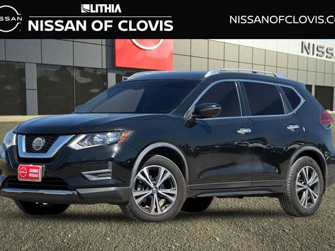 Used 2019 Nissan Rogue SV w/ Premium Package FWD image 1
