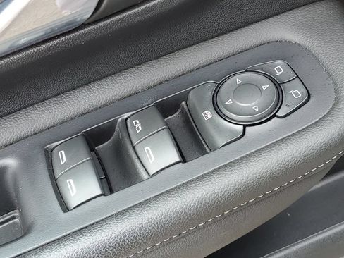 Certified 2023 GMC Terrain SLE w/ Driver Convenience Package FWD image 27