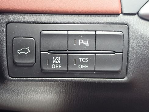 Used 2018 MAZDA CX-9 Signature AWD/4WD image 14