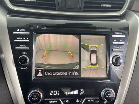 Used 2019 Nissan Murano Platinum image 26