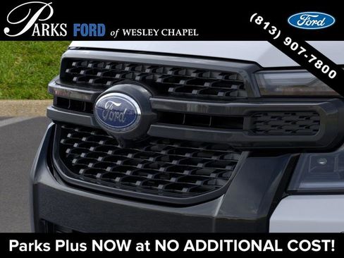 New 2025 Ford Ranger Lariat w/ FX4 Off-Road Package image 17