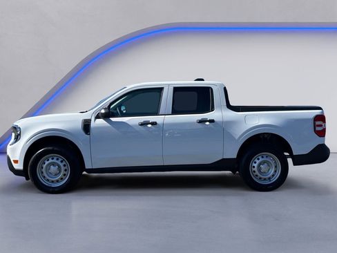 New 2025 Ford Maverick XL FWD image 12