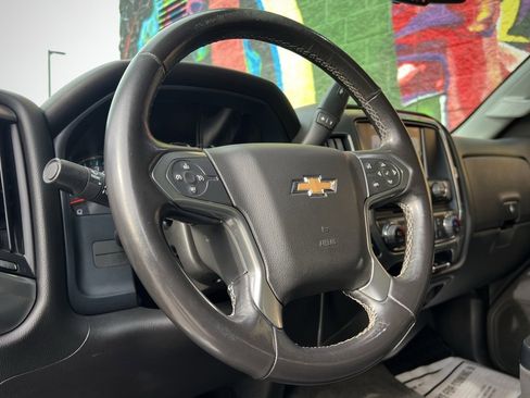 Used 2018 Chevrolet Silverado 1500 LT w/ All Star Edition image 48