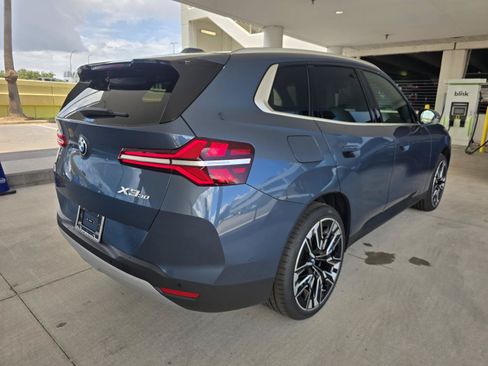 New 2026 BMW X3 xDrive30i w/ Premium Package AWD/4WD image 3