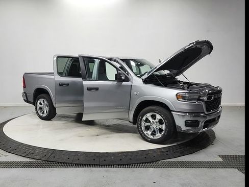 Used 2026 RAM 1500 Big Horn AWD/4WD image 10