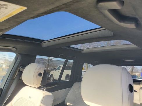 Used 2018 Mercedes-Benz GLS 550 4MATIC image 13