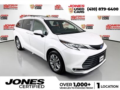 Used 2025 Toyota Sienna Limited