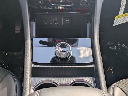 New 2025 Jeep Grand Cherokee Altitude RWD image 16