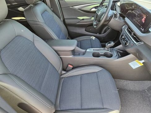 New 2026 Buick Envista Sport Touring w/ Convenience I Package FWD image 10