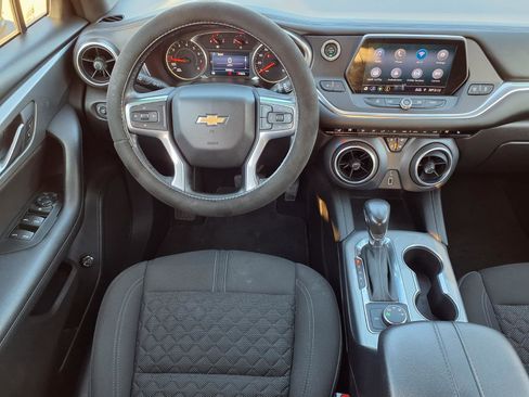 Used 2020 Chevrolet Blazer LT image 6