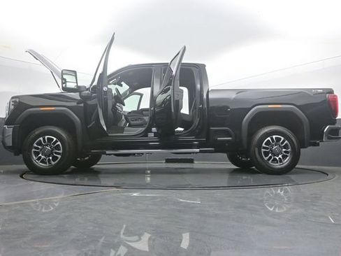 New 2026 GMC Sierra 2500 SLE w/ SLE Value Package; AWD/4WD image 61