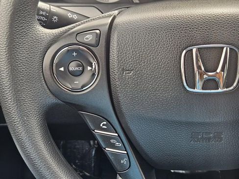 Used 2013 Honda Accord LX image 19