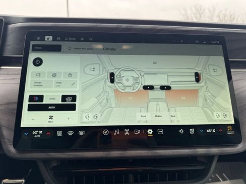 Used 2023 Rivian R1S Launch Edition AWD/4WD image 29