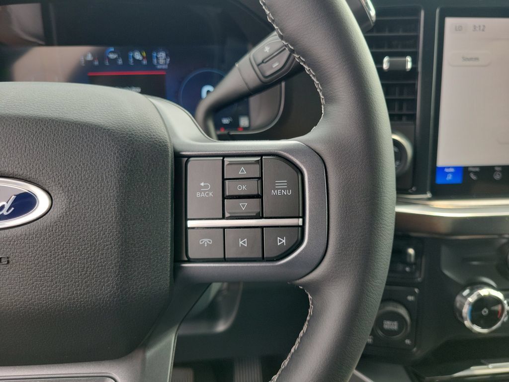 New 2026 Ford F350 Lariat w/ Lariat Premium Package AWD/4WD image 25