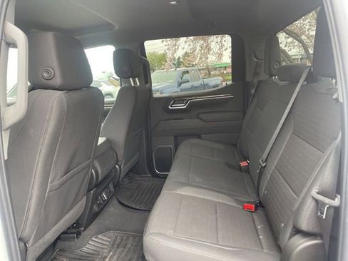 Used 2026 Chevrolet Silverado 1500 LT image 12