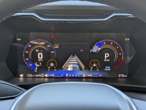 New 2025 Chevrolet Colorado LT w/ LT Convenience Package image 31