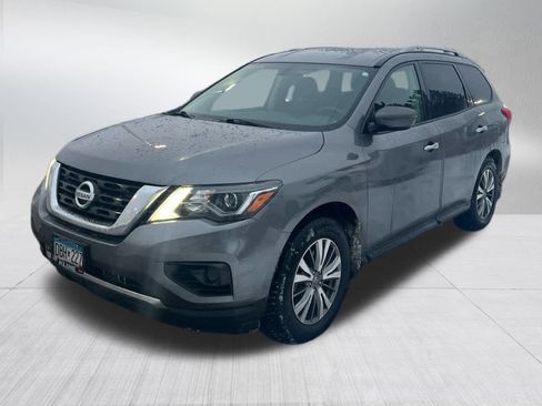 Used 2019 Nissan Pathfinder S image 6