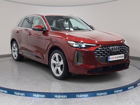 New 2025 Audi Q5 Prestige image 3