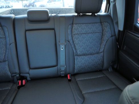 Used 2023 Toyota Tundra Limited image 15