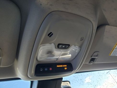 Used 2024 Buick Encore GX Preferred FWD image 18