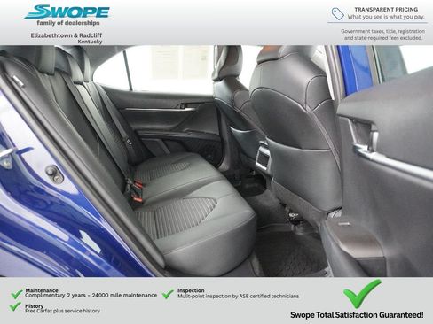 Used 2023 Toyota Camry SE FWD image 9