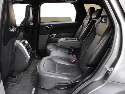 Used 2019 Land Rover Range Rover Sport SVR image 22