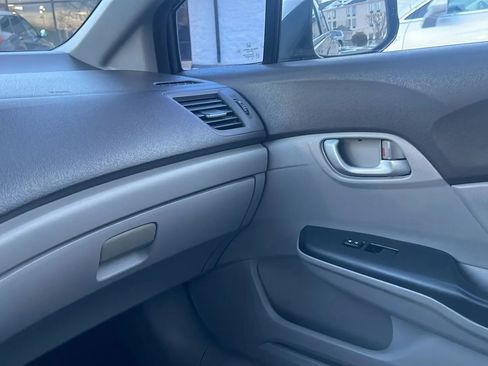 Used 2012 Honda Civic LX image 22