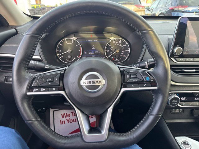 Used 2020 Nissan Altima 2.5 SV FWD image 25