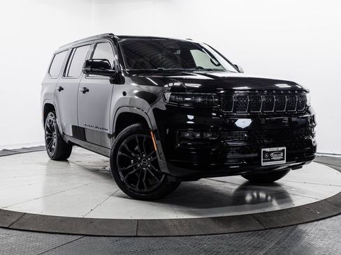 Used 2023 Jeep Grand Wagoneer Series II w/ Quick Order Packagew 28T image 1