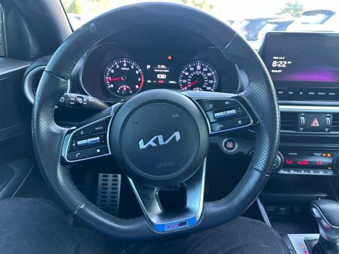 Used 2024 Kia Forte GT-Line w/ GT-Line Premium Package FWD image 9
