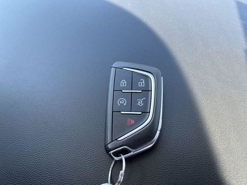 Certified 2024 Cadillac Lyriq Tech RWD image 38