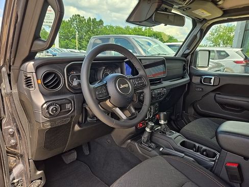 Used 2026 Jeep Gladiator Mojave AWD/4WD image 42