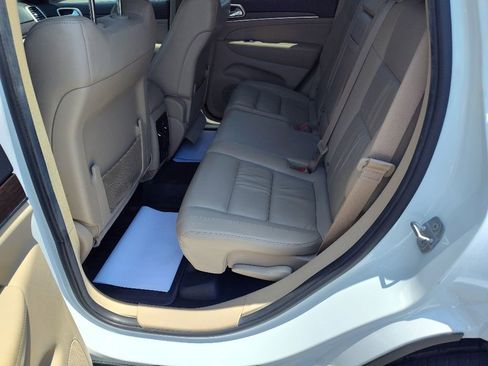 Used 2014 Jeep Grand Cherokee Limited w/ Trailer Tow Group IV image 10