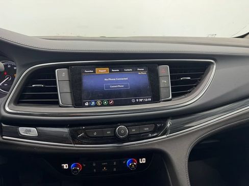 Used 2021 Buick Enclave Essence w/ Sound and Sites Package FWD image 5