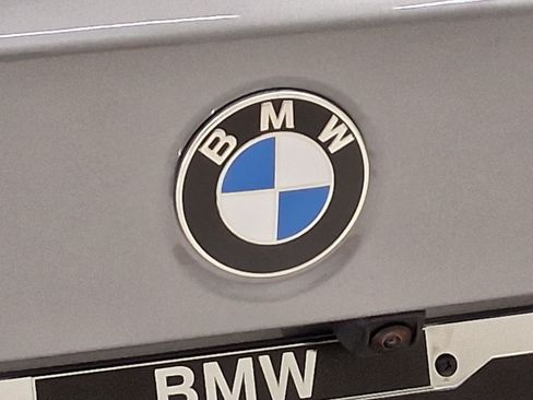 New 2026 BMW 330i Sedan w/ Convenience Package RWD image 39