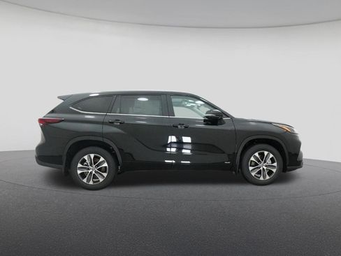 New 2026 Toyota Highlander XLE AWD/4WD image 27