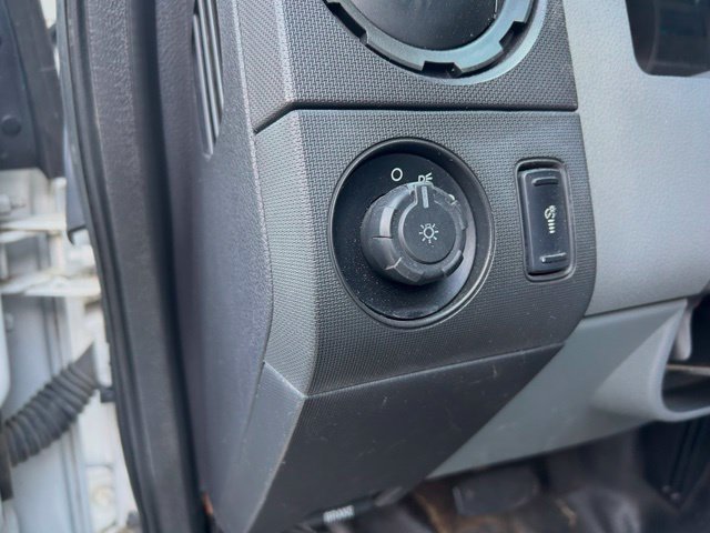 Used 2016 Ford F550 4x4 Regular Cab Super Duty image 27