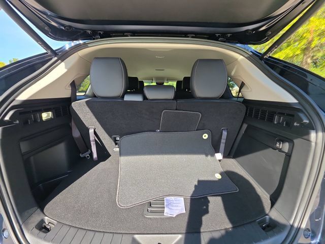 Certified 2026 MAZDA CX-90 3.3 Turbo w/ Select Package AWD/4WD image 25