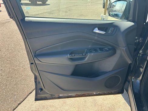 Used 2014 Ford Escape SE image 14